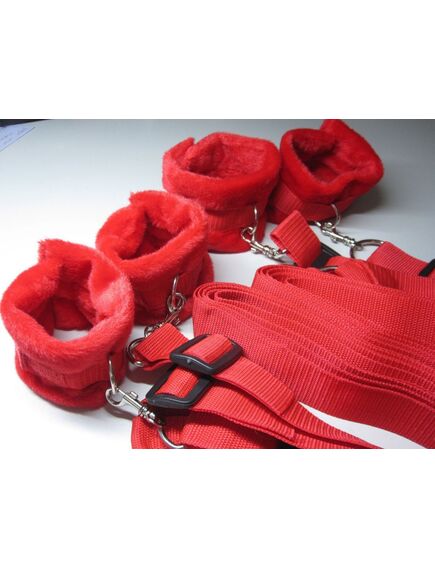 Фиксация на кровать с меховыми манжетами красный , изображение 3