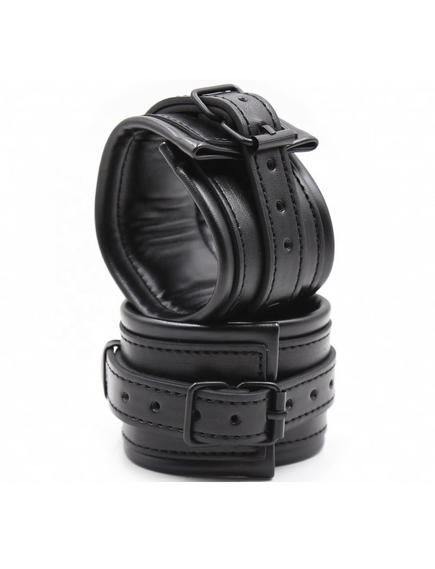 Черные мягкие наручники 