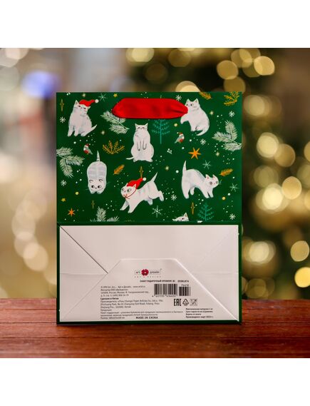 Пакет подарочный "Белые кошки ", люкс 18 х 22,3 х 10 см , изображение 2