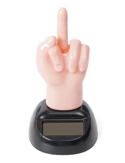 Сувенир с двигающимся пальцем FUCK OFF, на солнечной батарее, 13 см , изображение 2