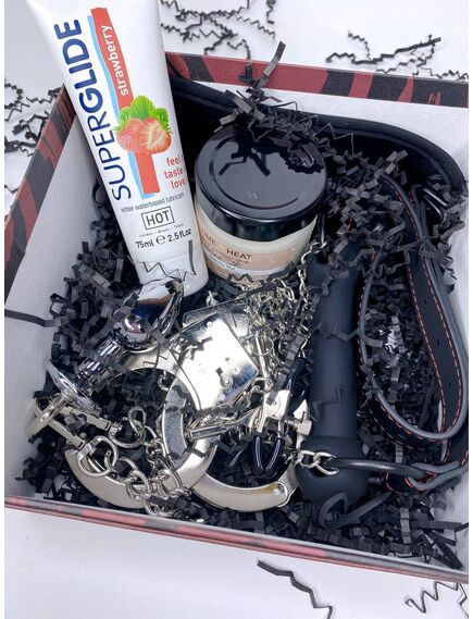 Подарочный бокс для пары "Тому, кто плохо себя вёл" 