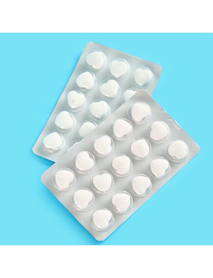 Набор «А ты хорошо себя вел?» для двоих: презервативы 3 шт., карты игральные, освежающее драже 2 вид , изображение 4