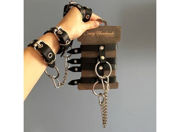 Однослойные наручники из двух ремешков 